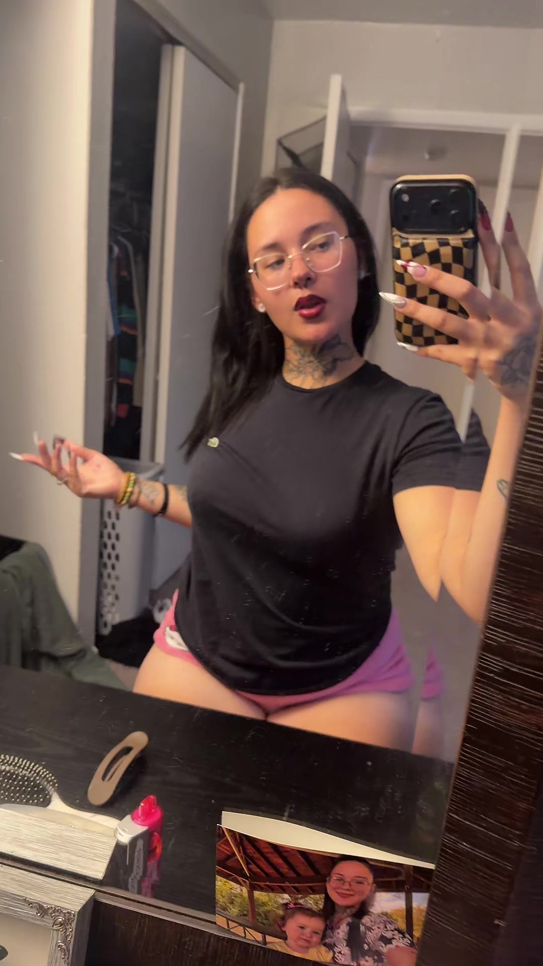 @pretty_deadgirl