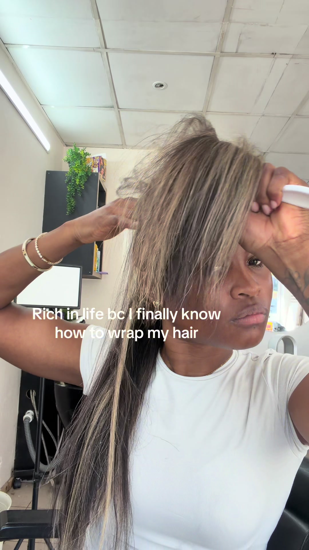 @marievhair
