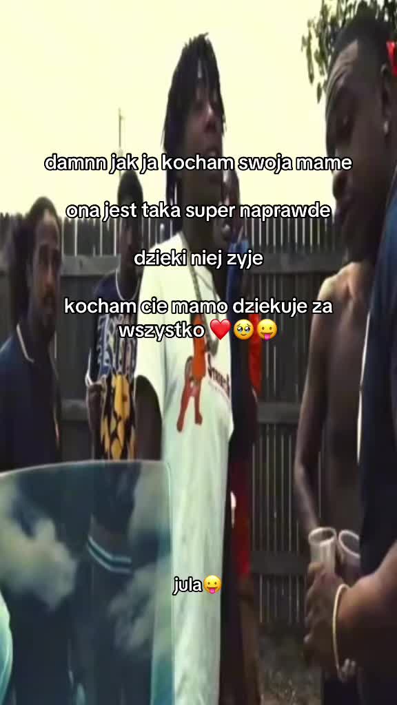 @julka.