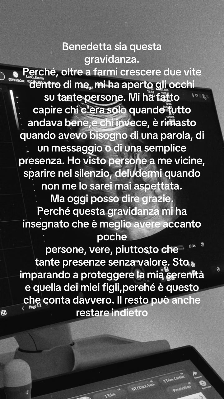 @𝑬