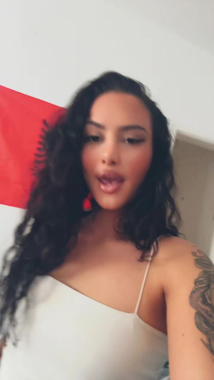 @𝐌𝐄𝐋𝐎𝐃𝐘