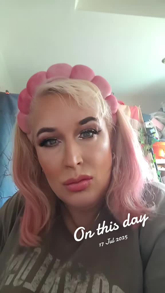 @⚡️Butterflybeauty_73⚡️🧠💜