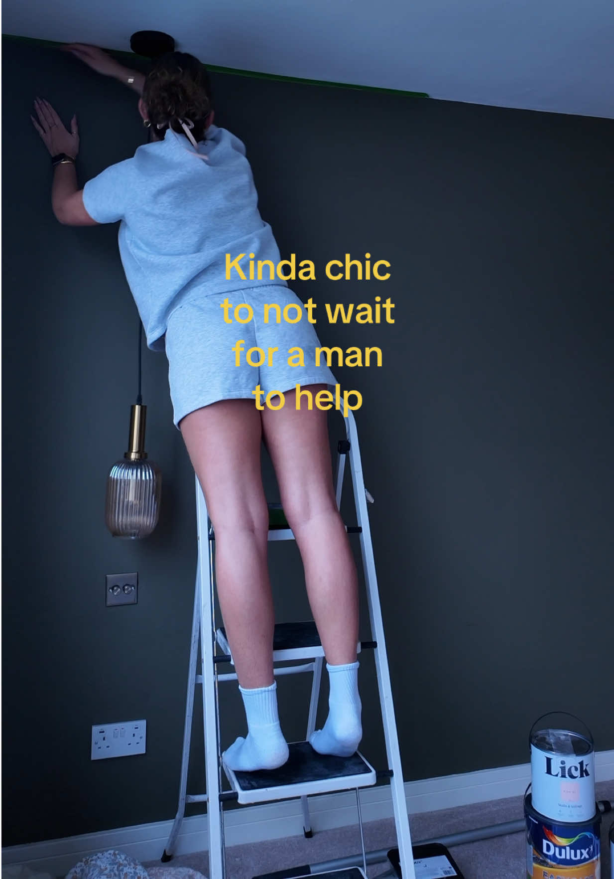 @elbuckles
