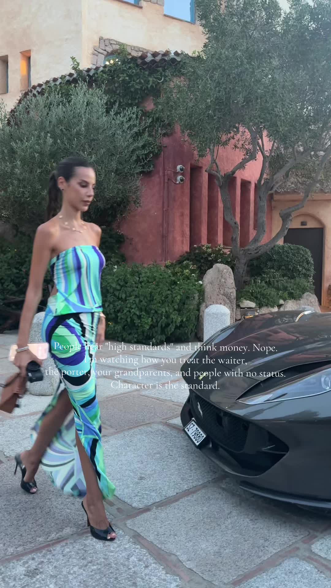 @Ayoush