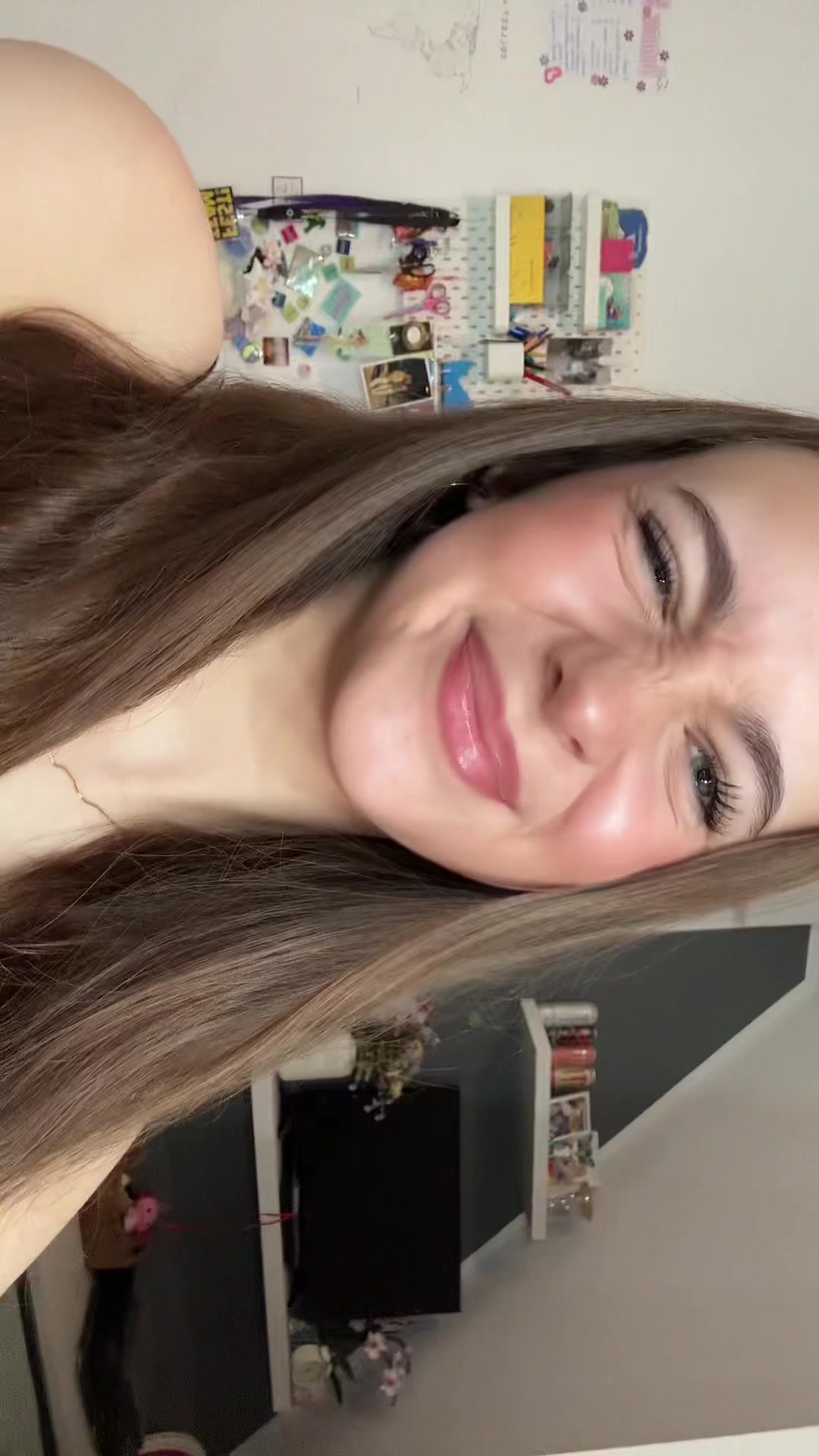 @HelloKira