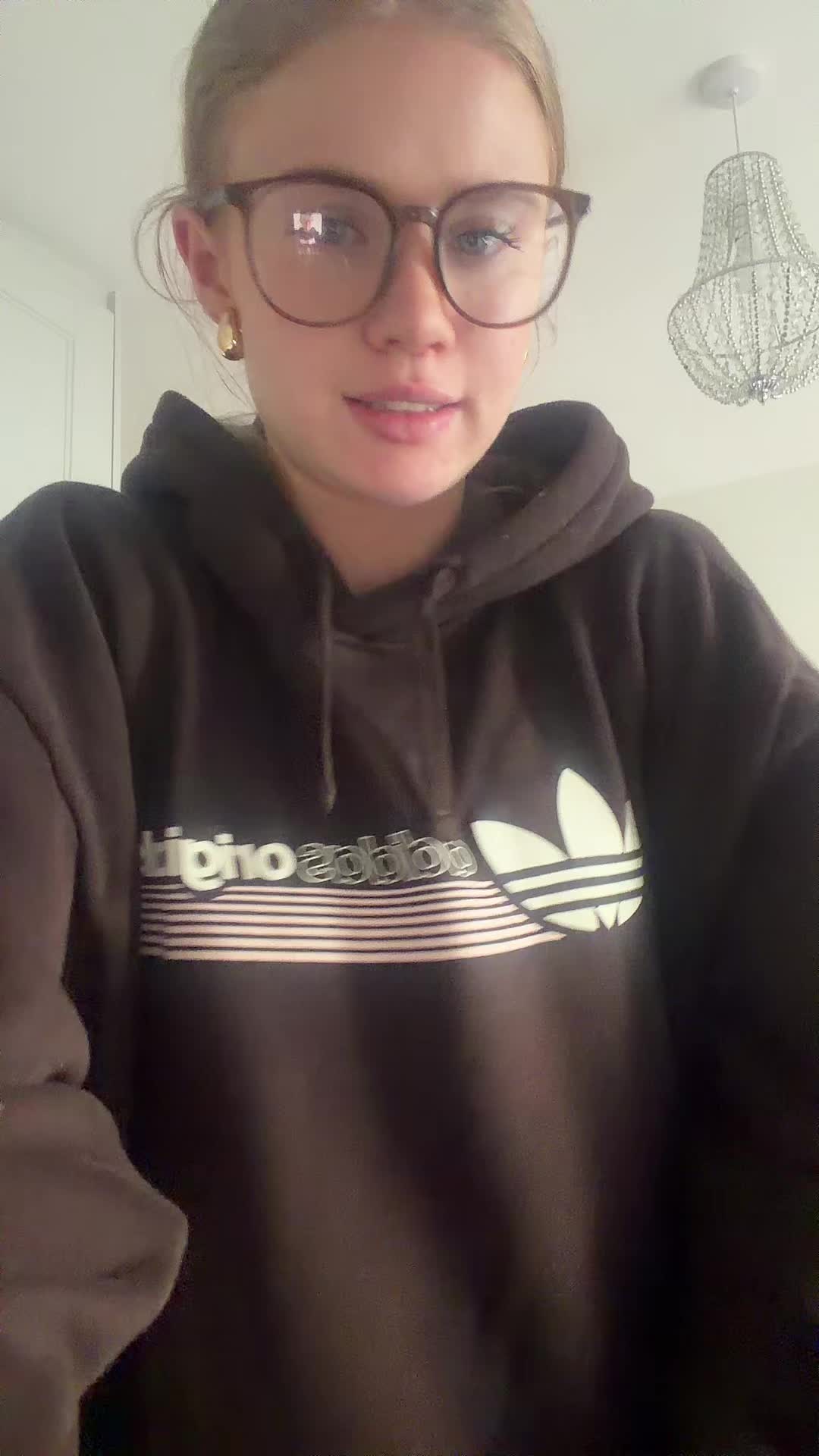@sofiamolloyspams