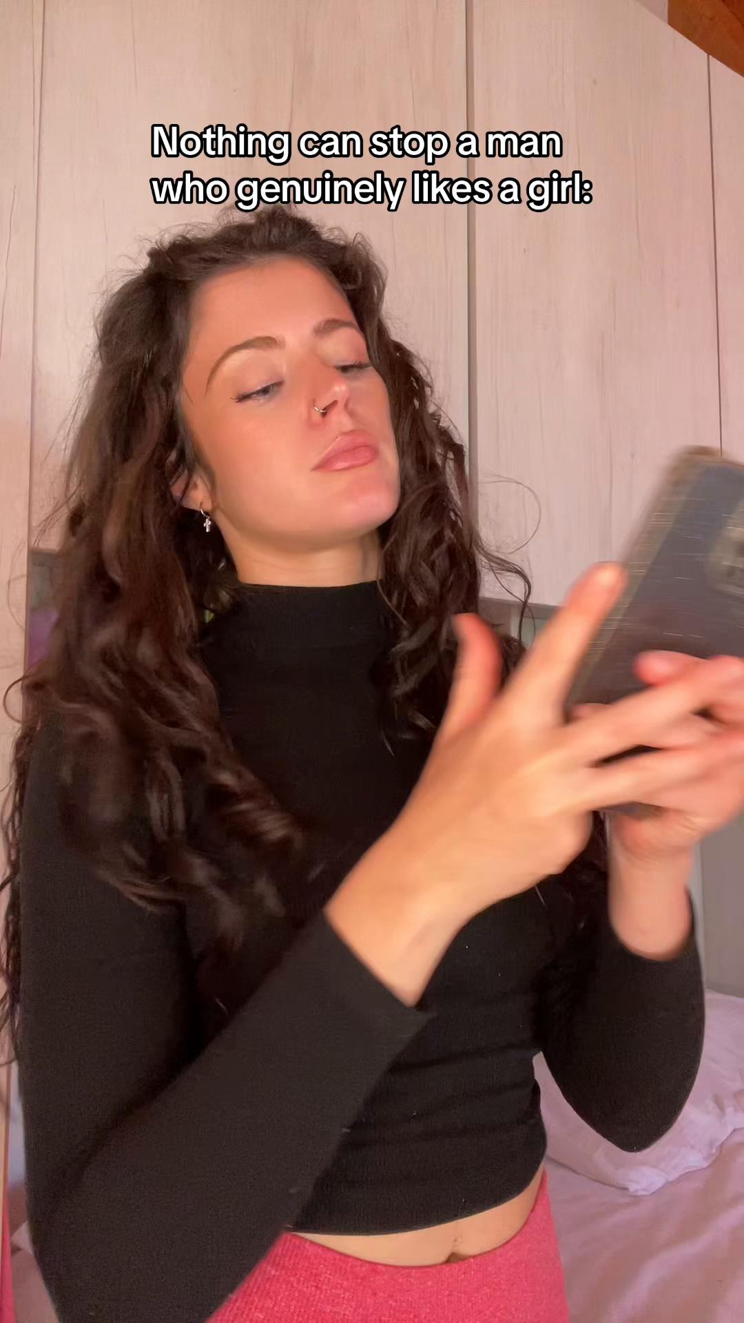 @Visvalery00