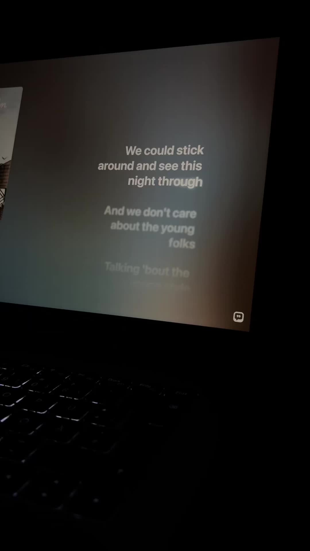 @🎧