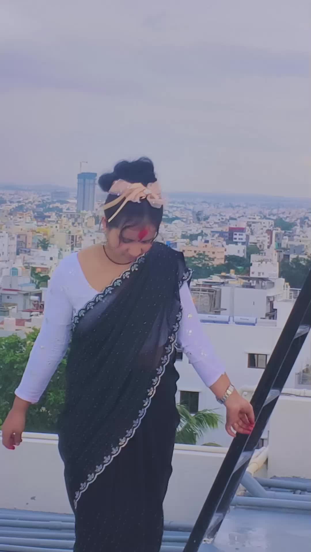 @अभागी परदेशी छोरी 🇮🇳🇳🇵😭
