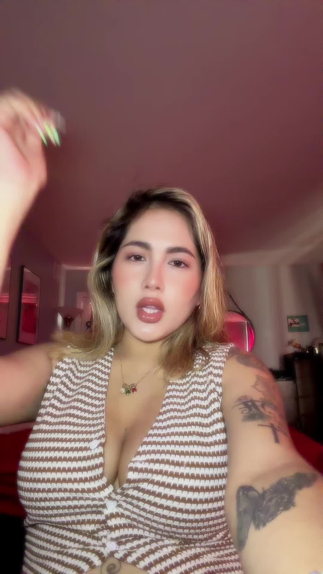 @✿✌︎ 𝓢&alpha;ʟᴏᴍᴏɴ❥♊︎ ☻