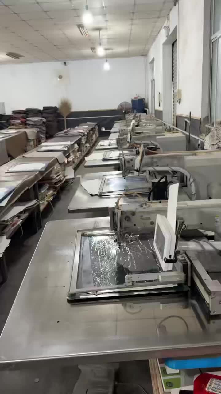 @Car seat factory  Anne