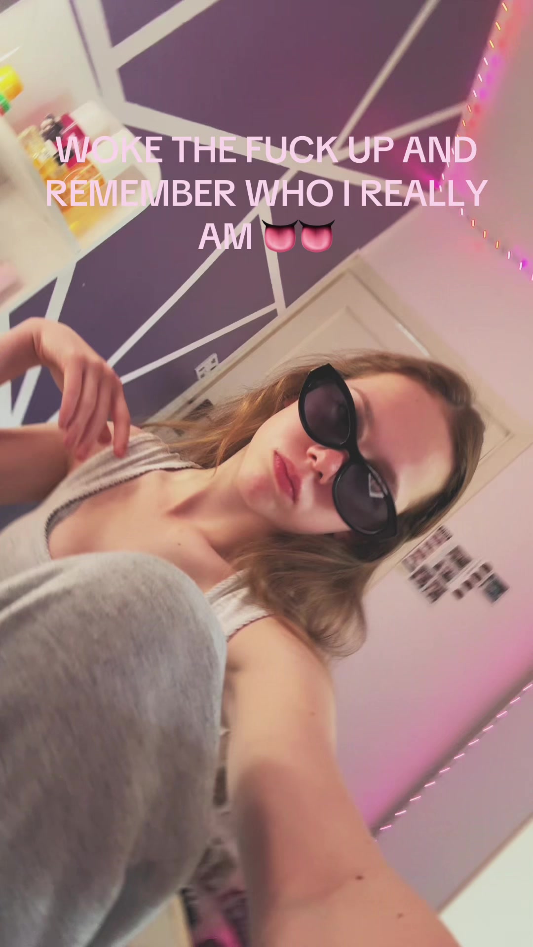 @𝐸𝓈𝓂𝑒🍸