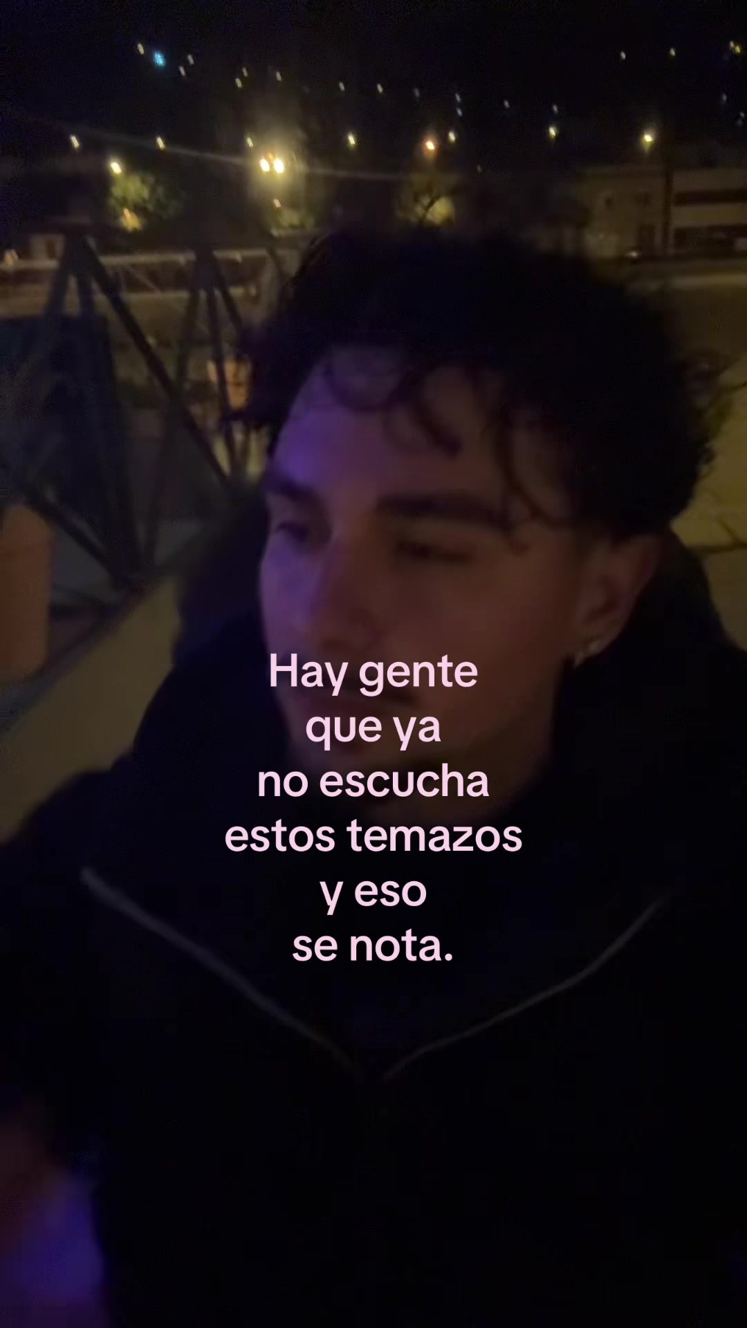@carlosbelloo__