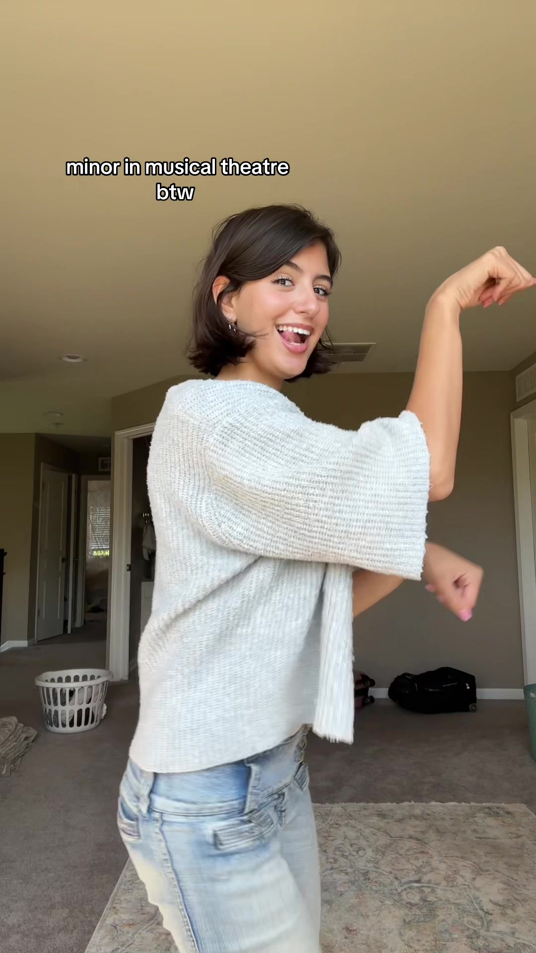 @niveeniemeow