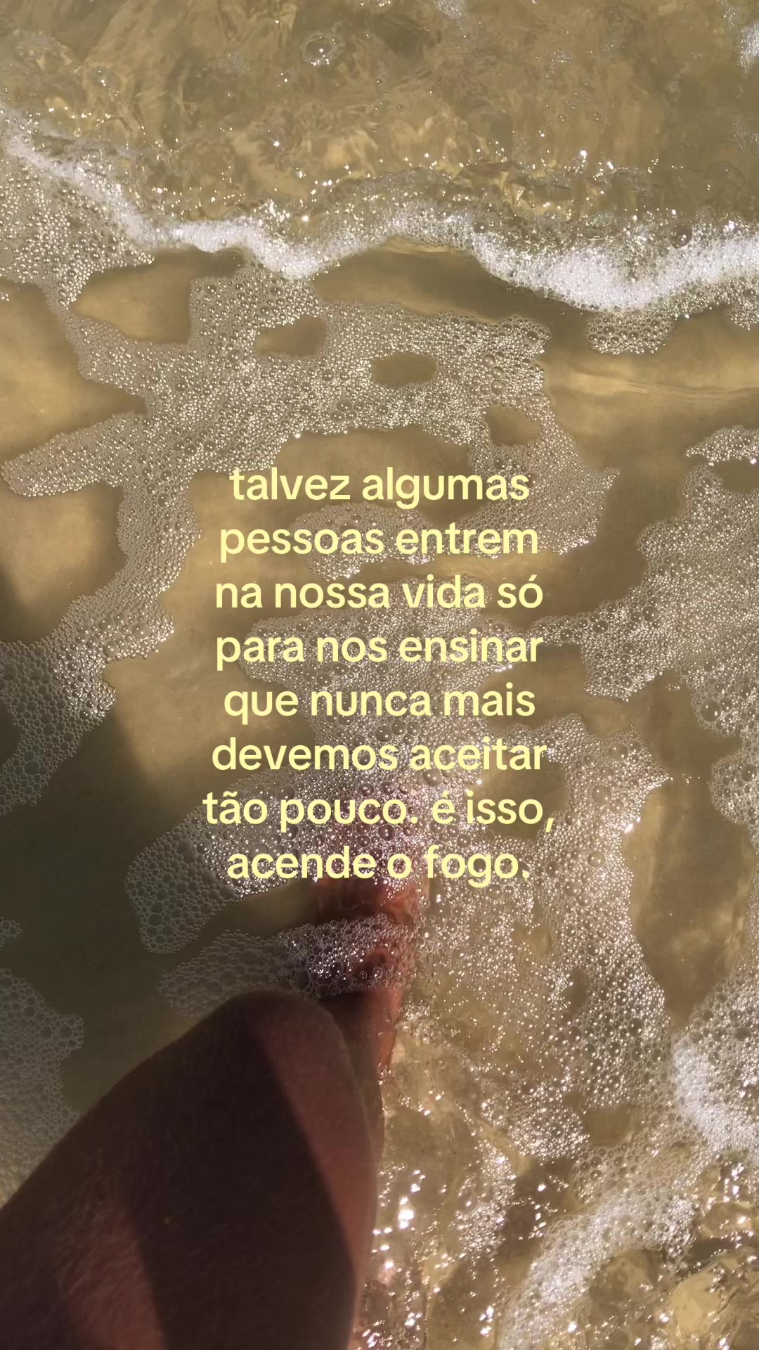 @꩜