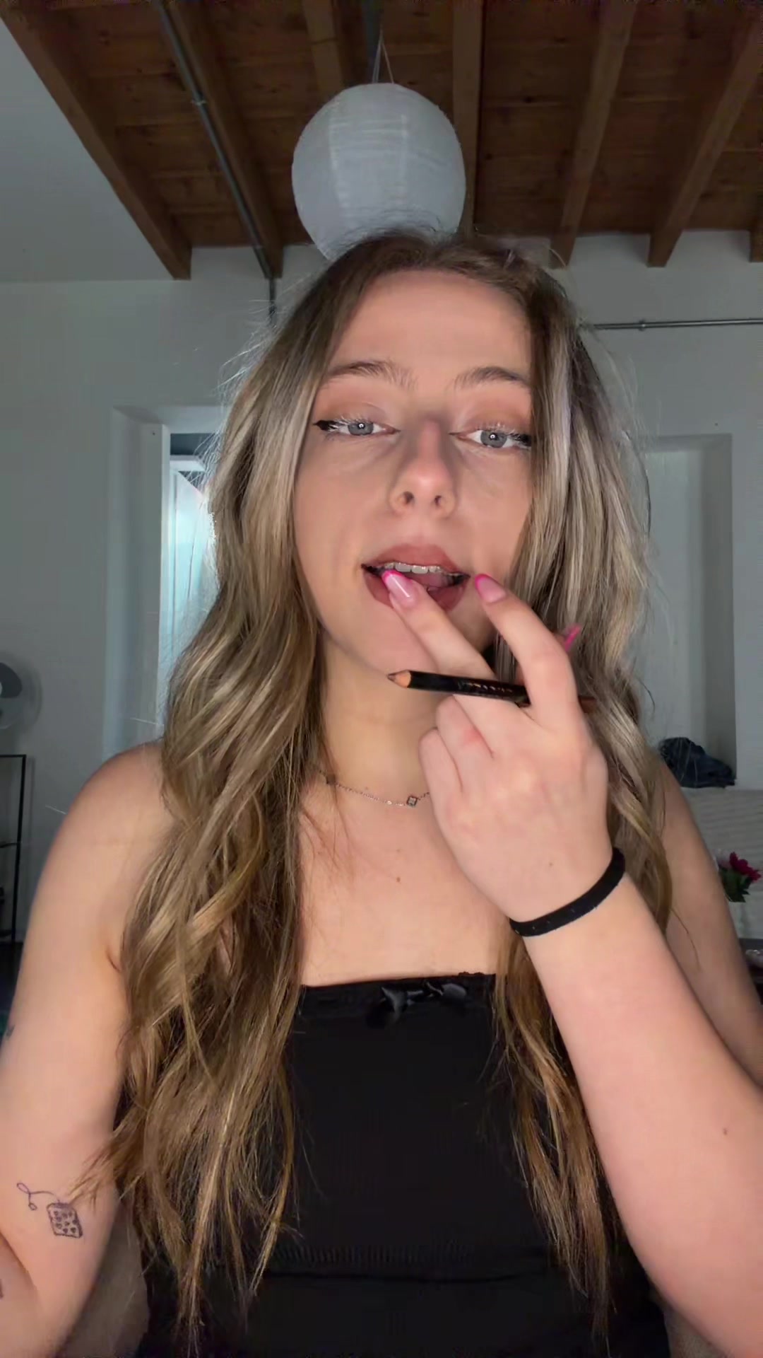 @Lia 🍒🐆