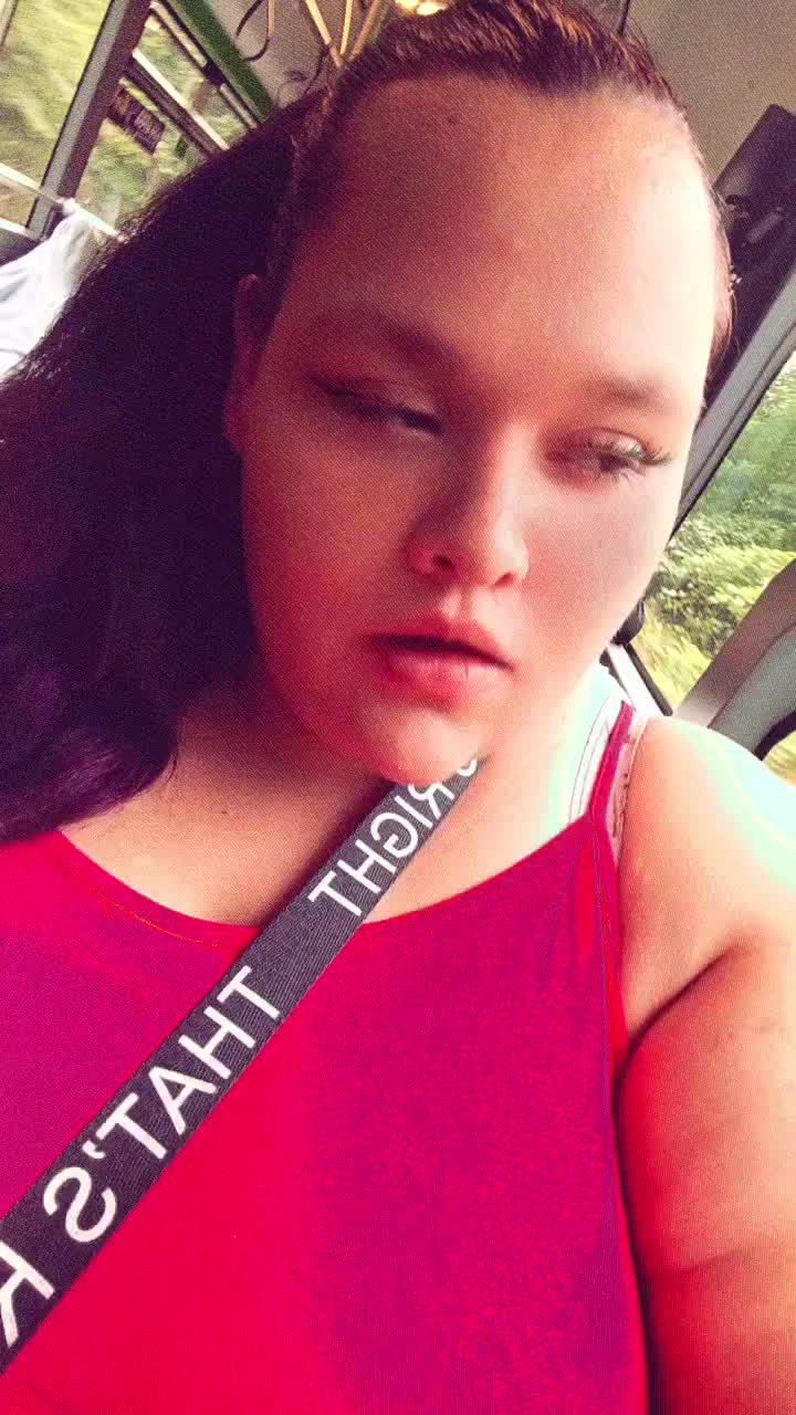 @seineeisqueen2910