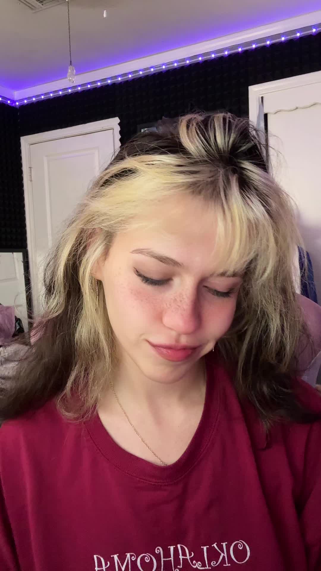 @RubberDuckieJo