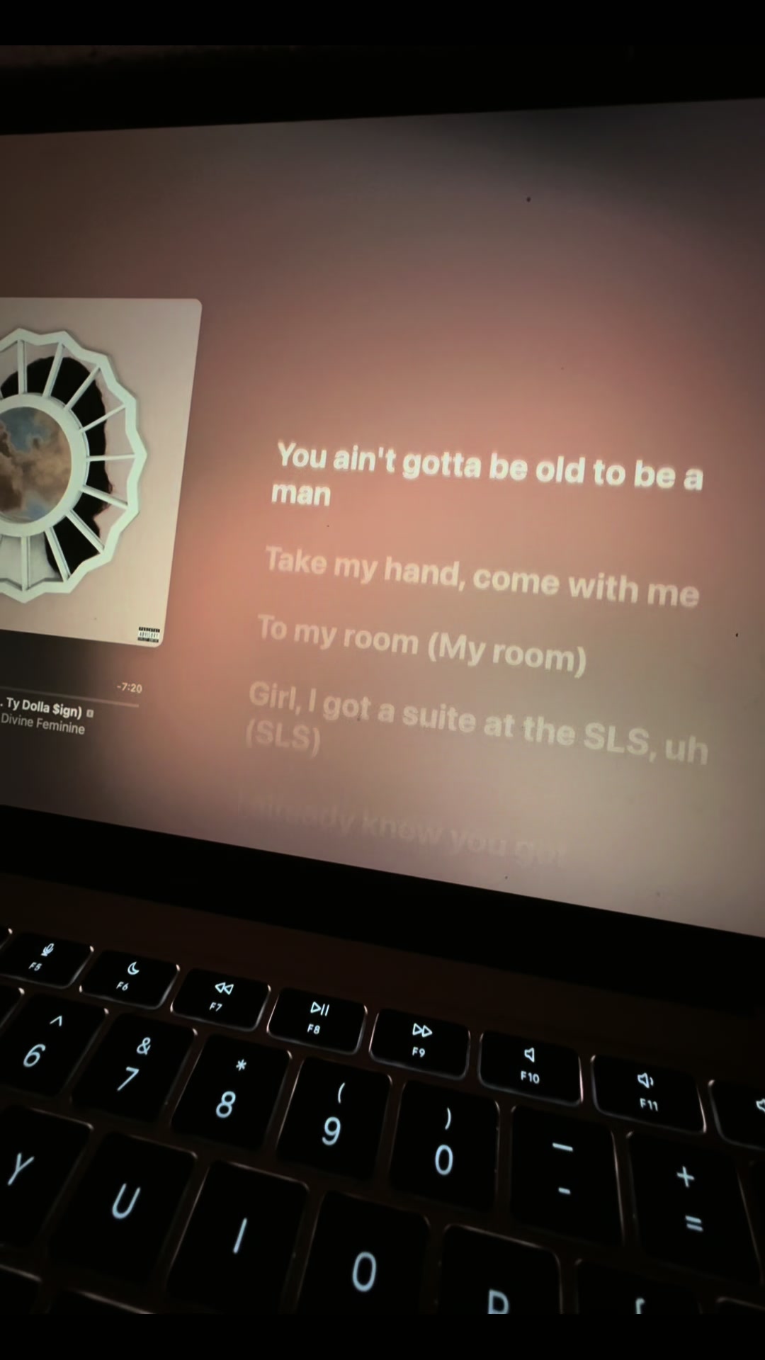 @.songlyrics🎶🎧
