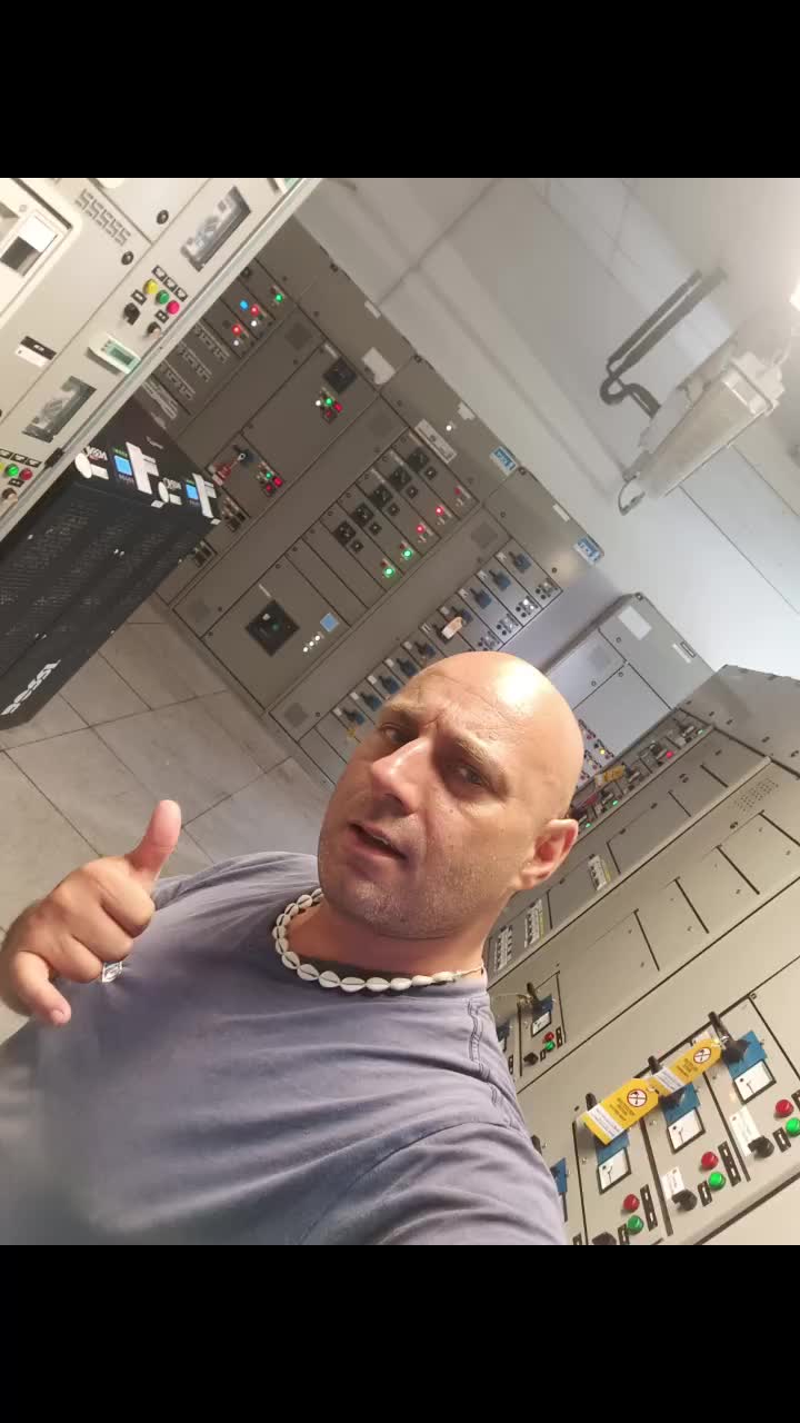 @Eskandar