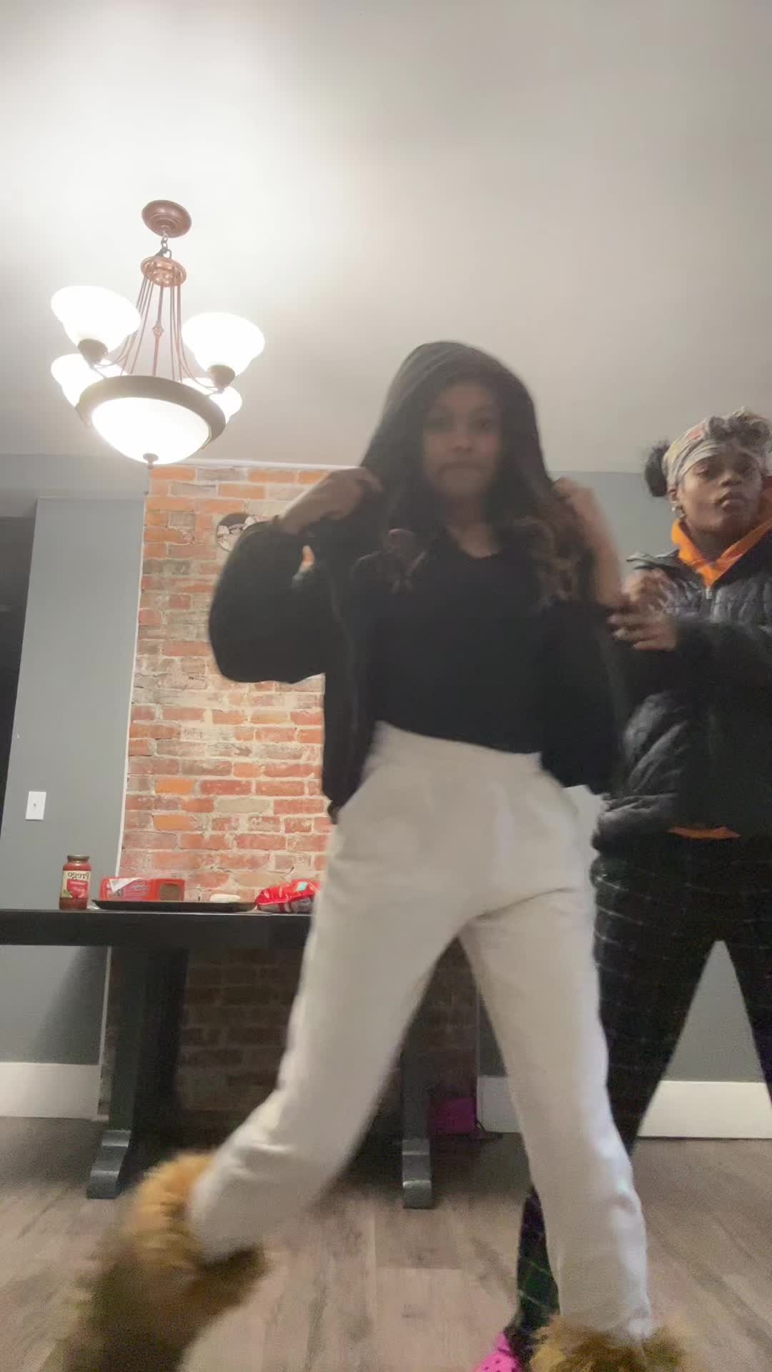 @_Carmellay