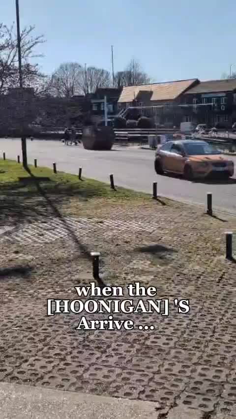 @that [HOONIGAN]
