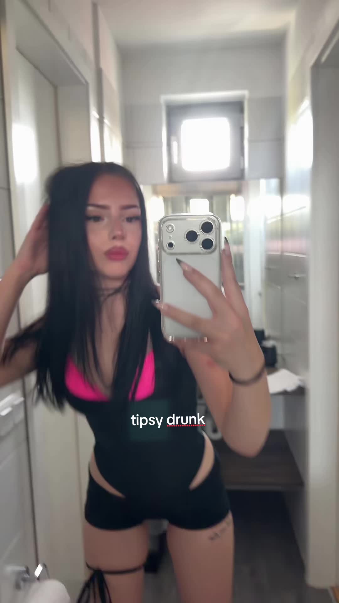 @bratzzleandra