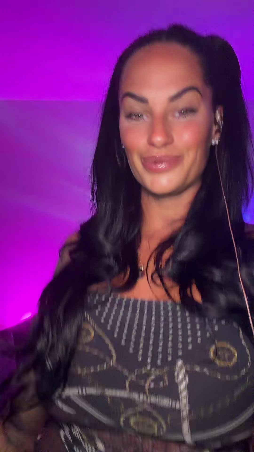@jessie_croft 🖤