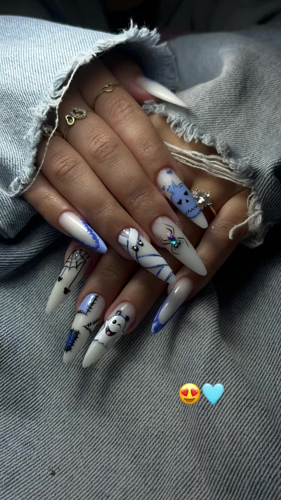 @nails_elly
