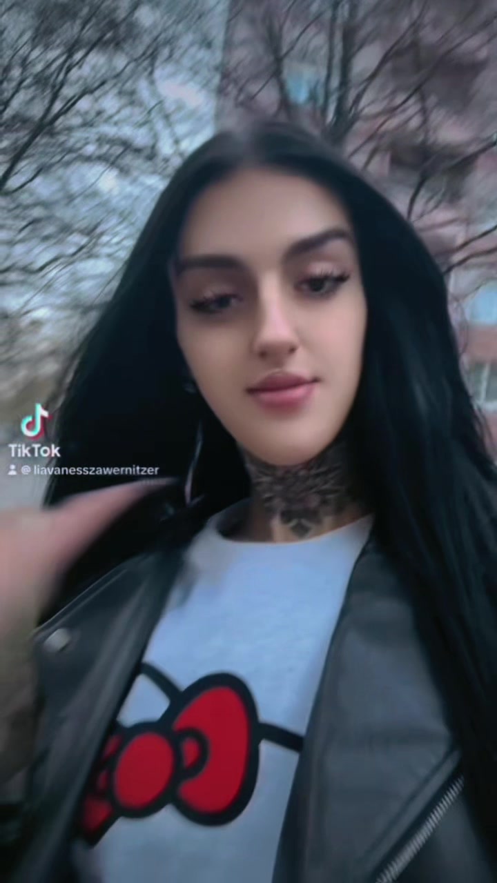 @𝔏𝔦𝔞🫯