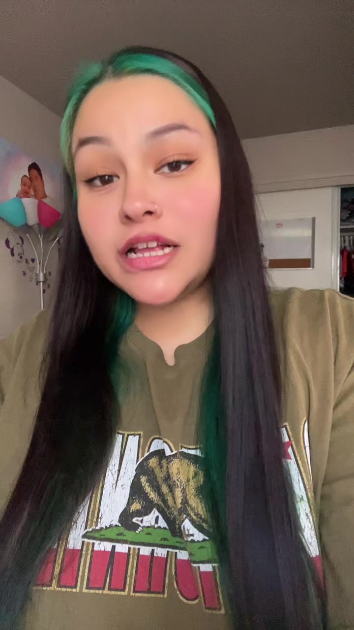 @🍒Emmi🦋