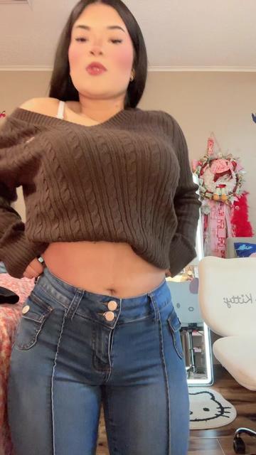 @_.velassqueezz._🌙