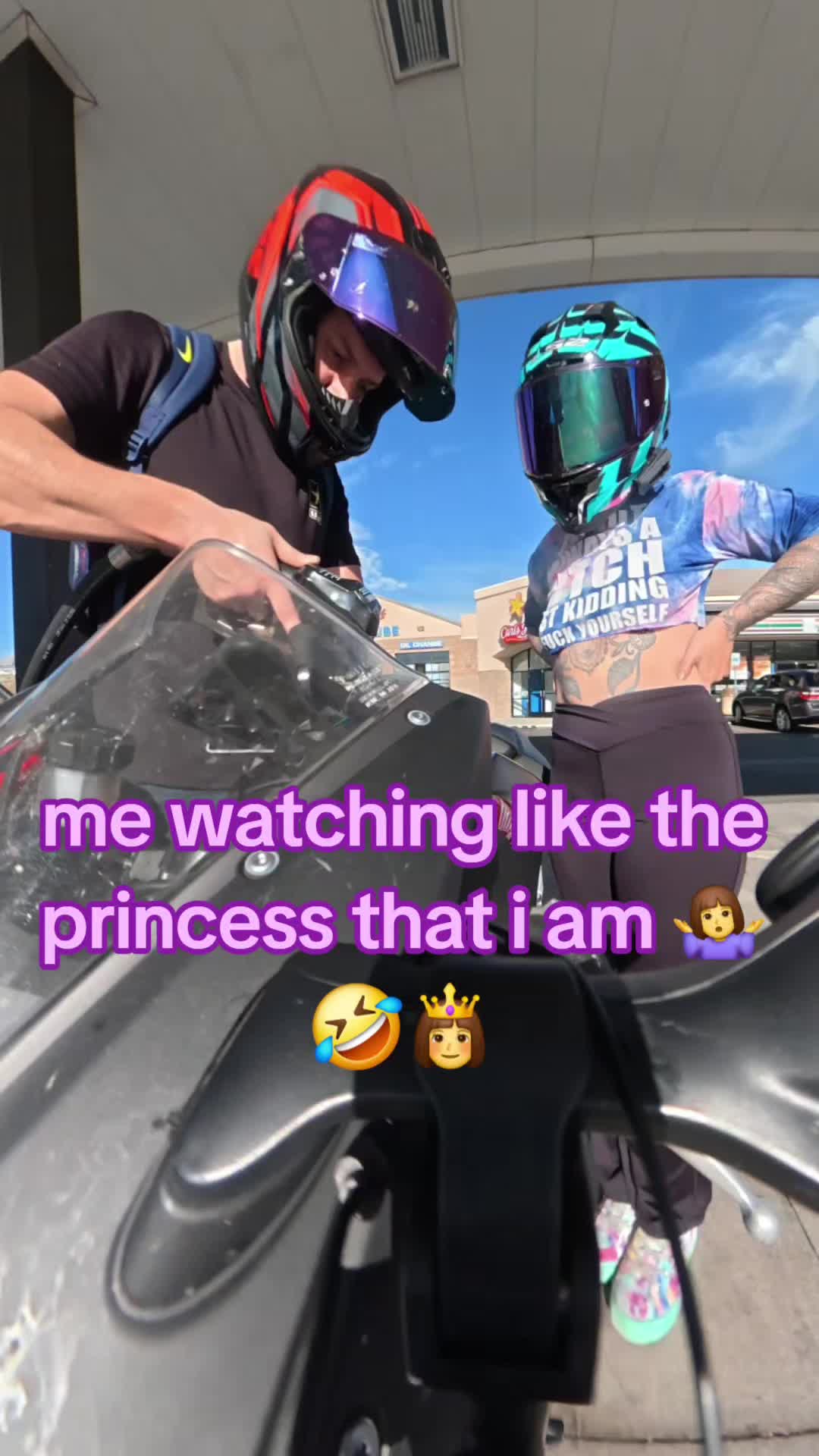@r_skye27