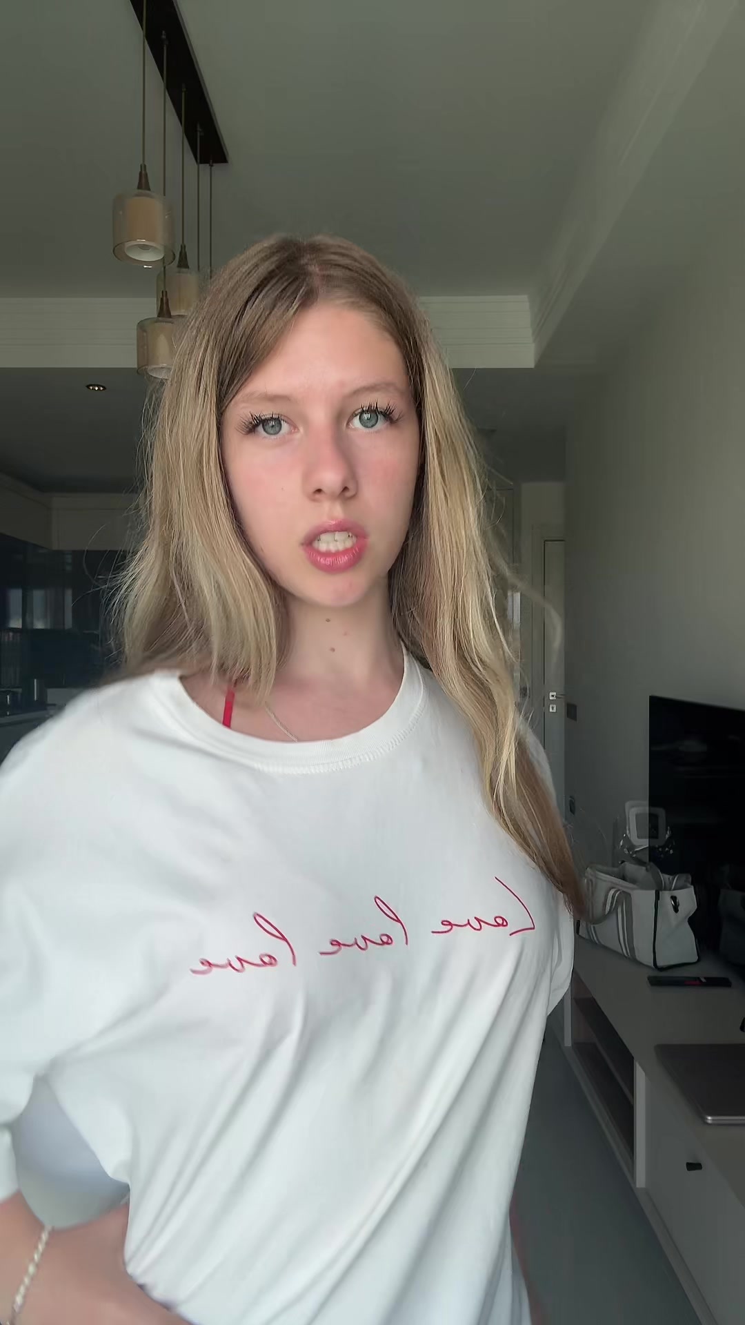 @Никуша