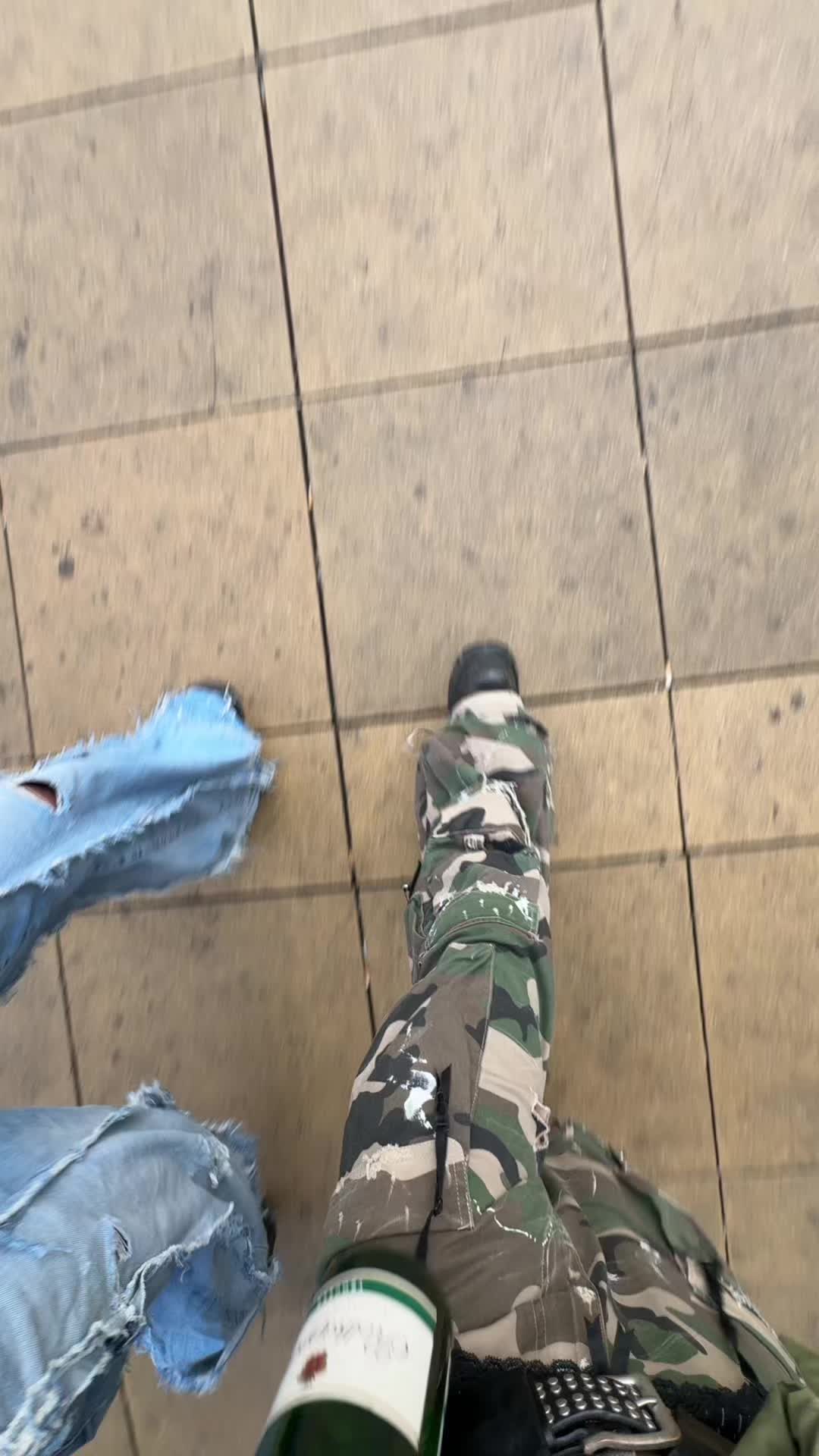 @Emi