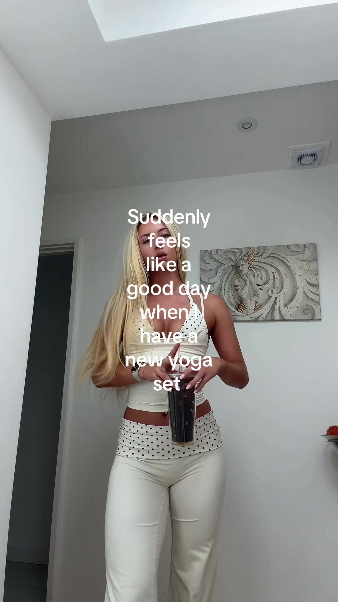 @BelleRosieHoward★