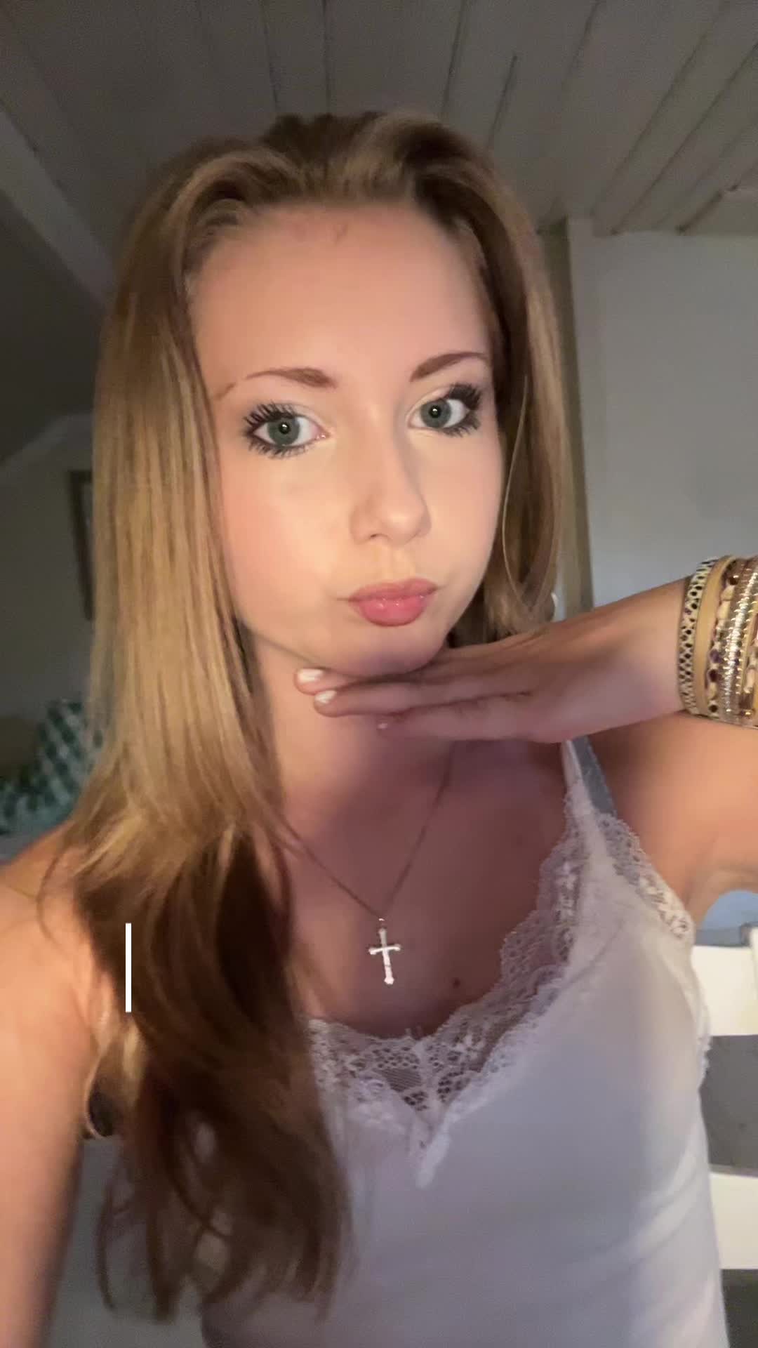 @𝓙𝓸𝓼𝓼𝓲 🦢