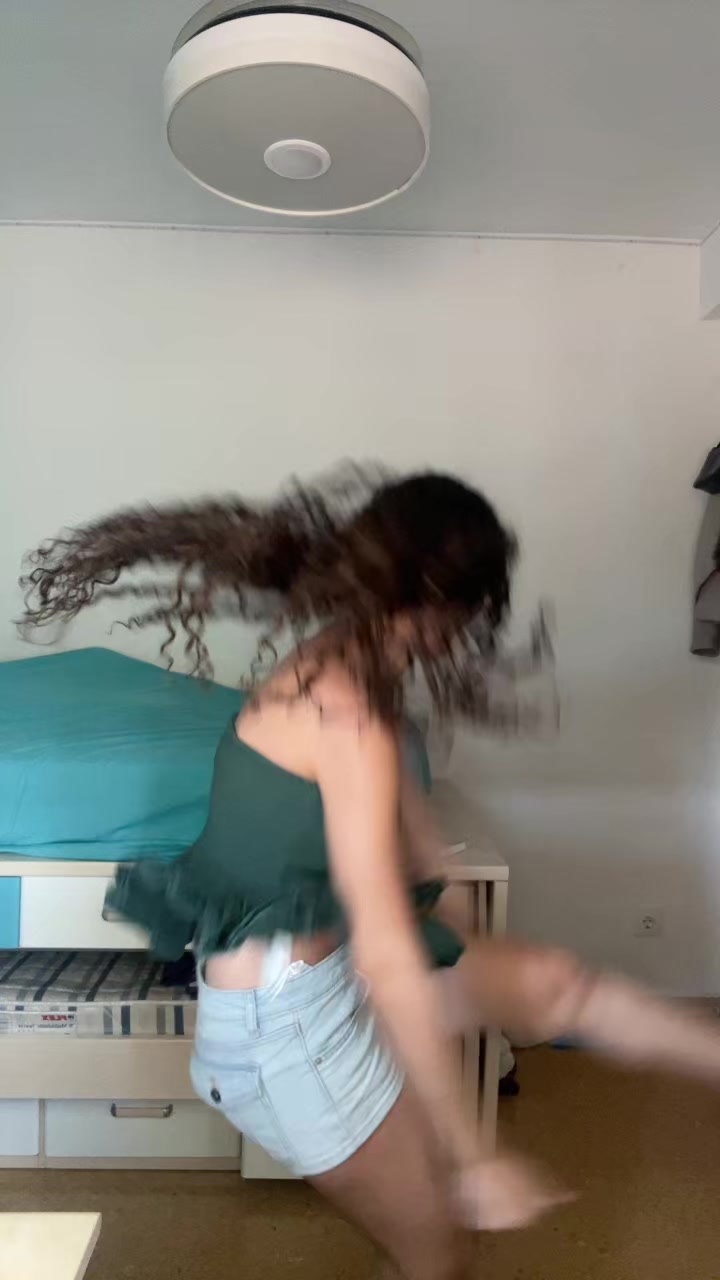 @chachipistachi__