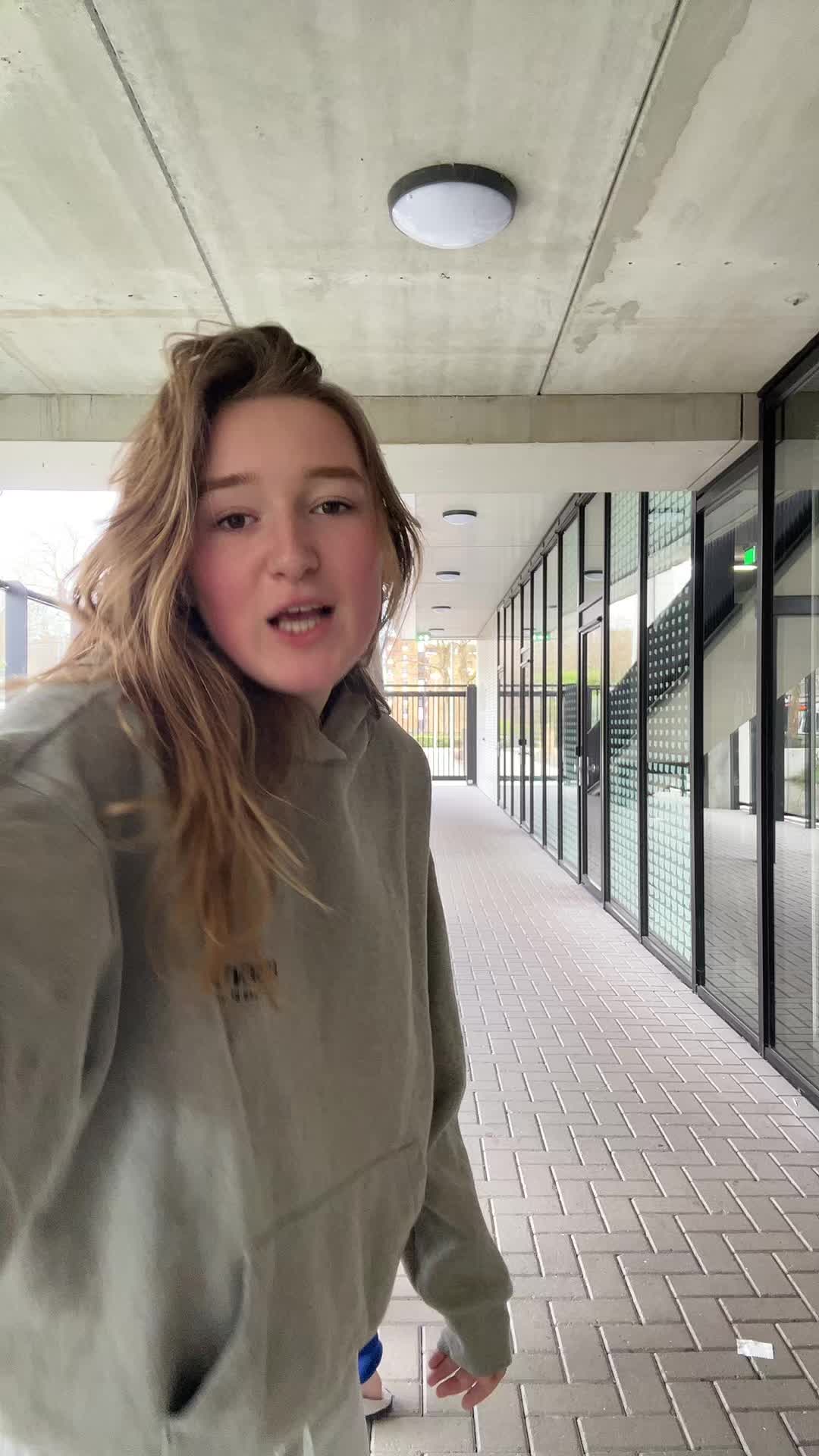 @Lena