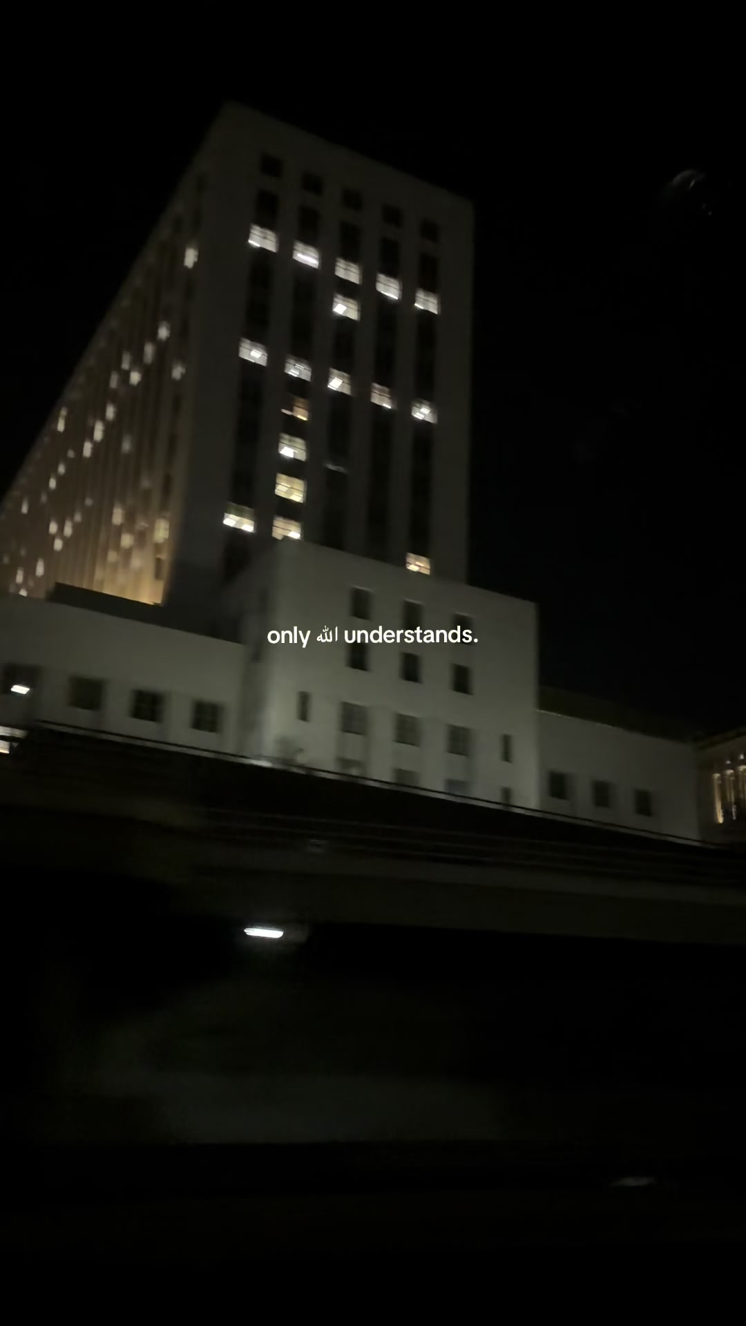 @𝒮
