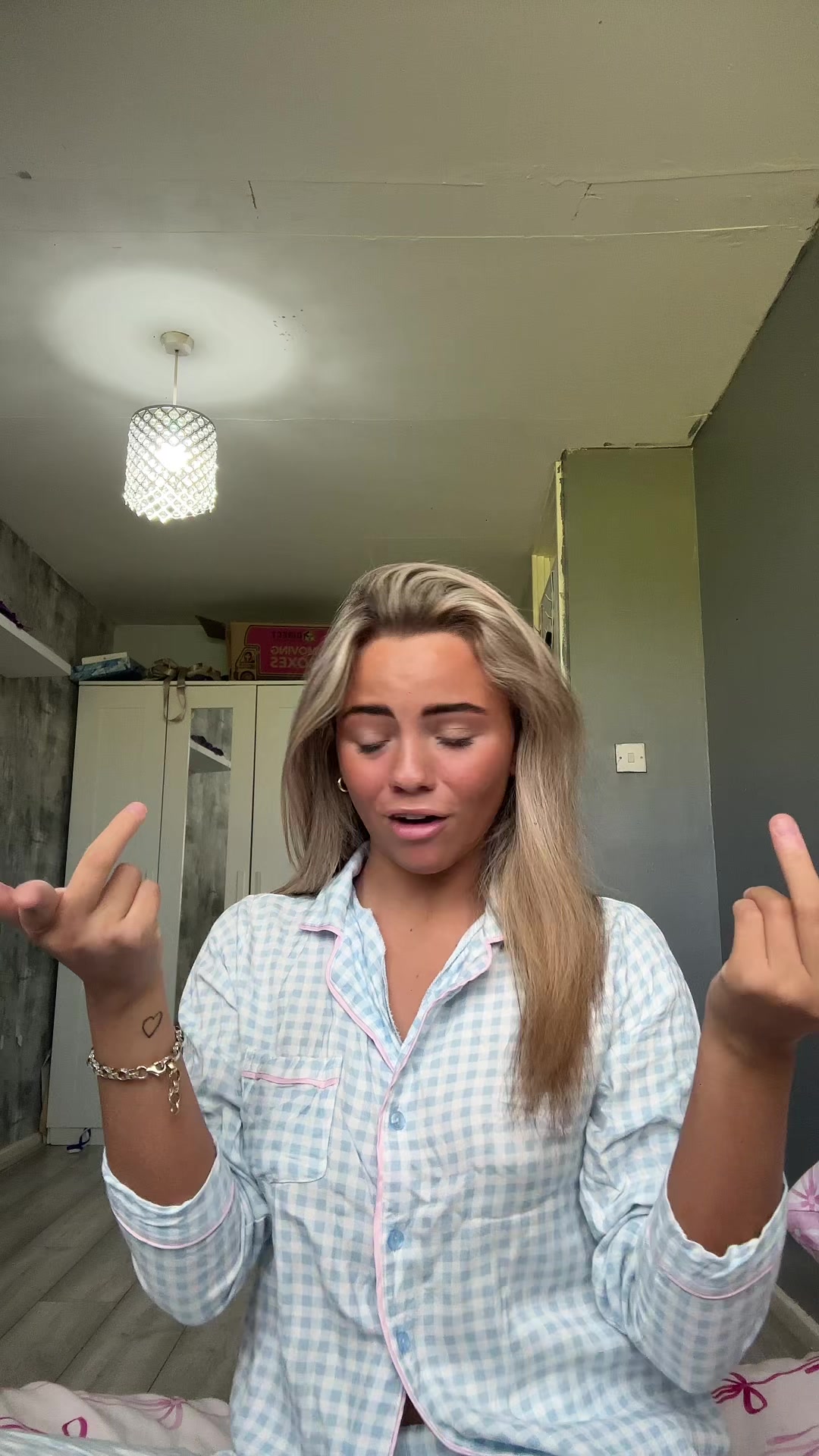 @olivia229182