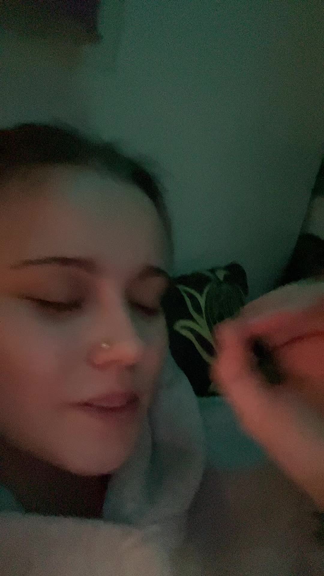 @🅲🅷🅴🆈🅴🅽🅽🅴