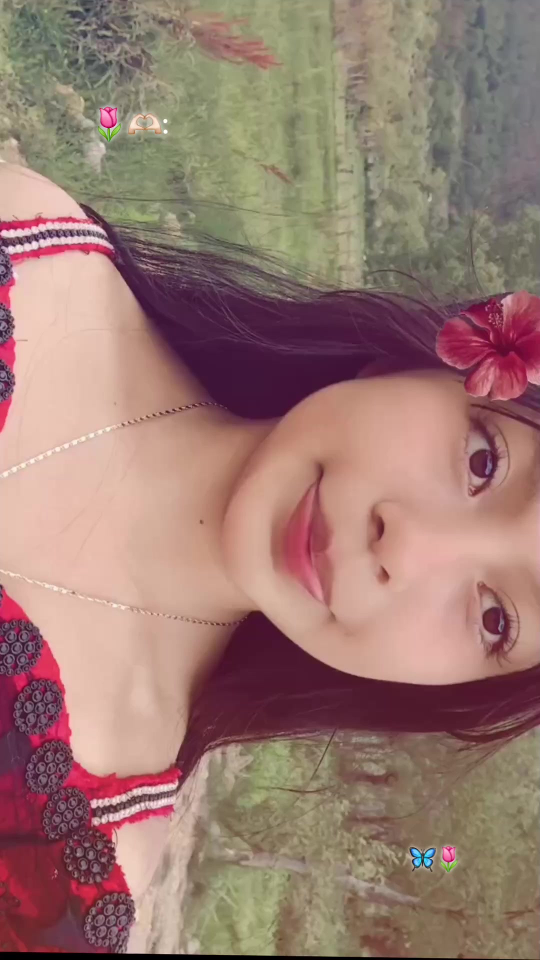 @Mary..!!🖤🍒