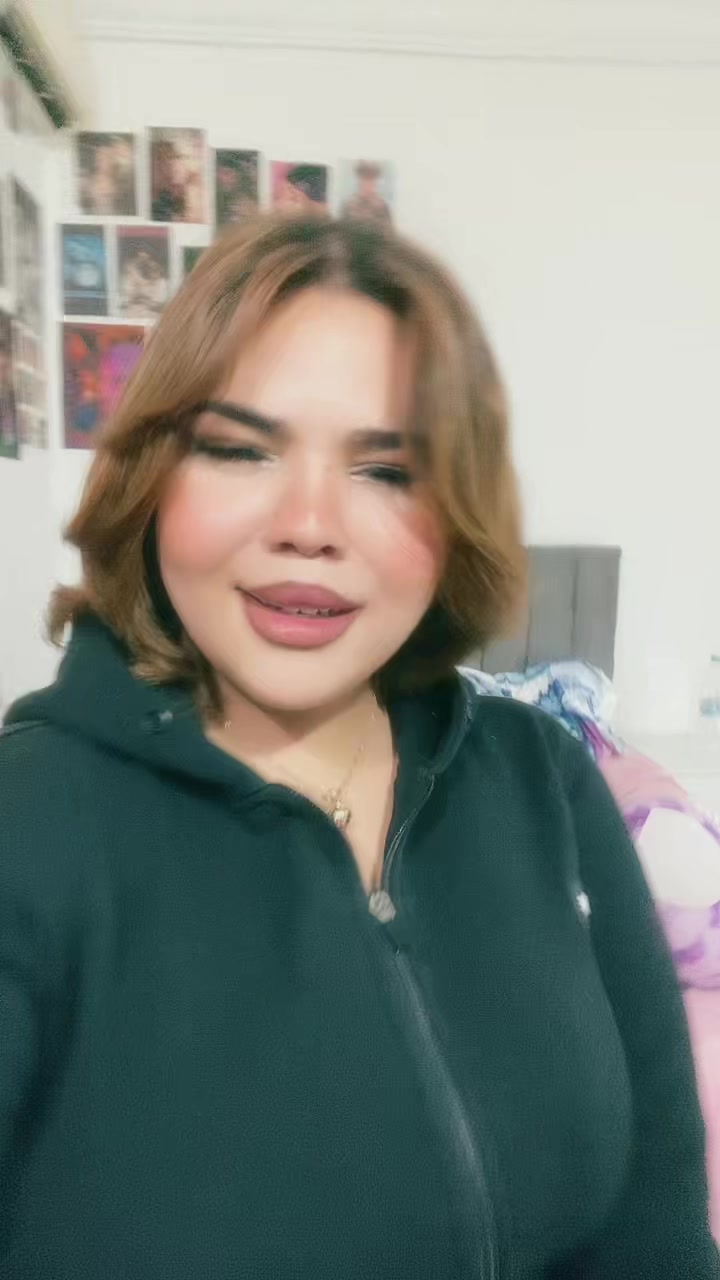 @🦋