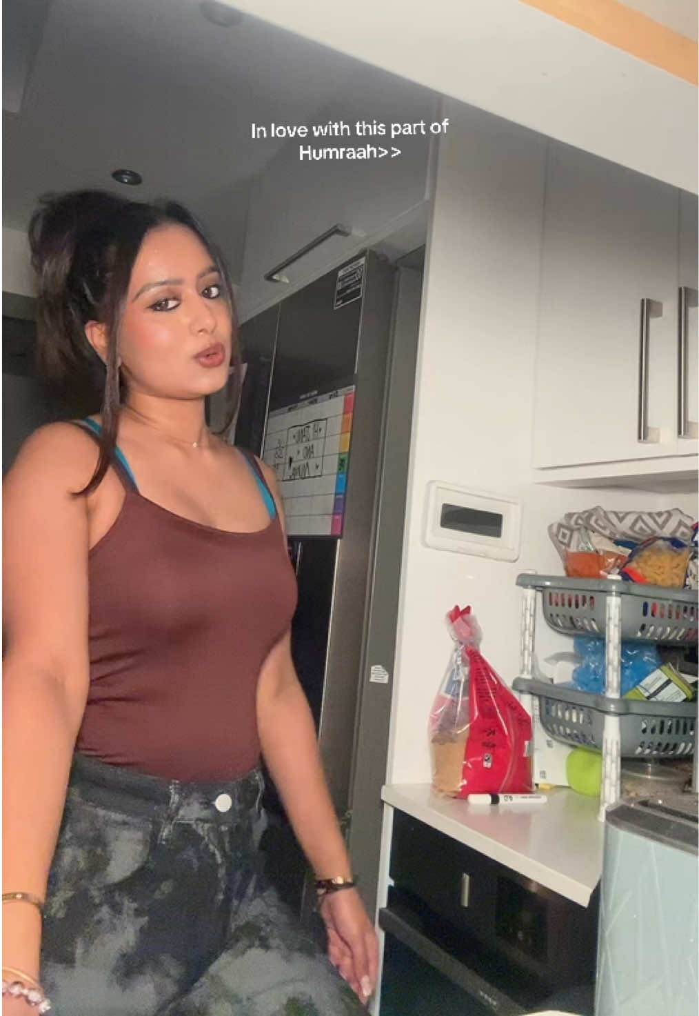 @Janvi
