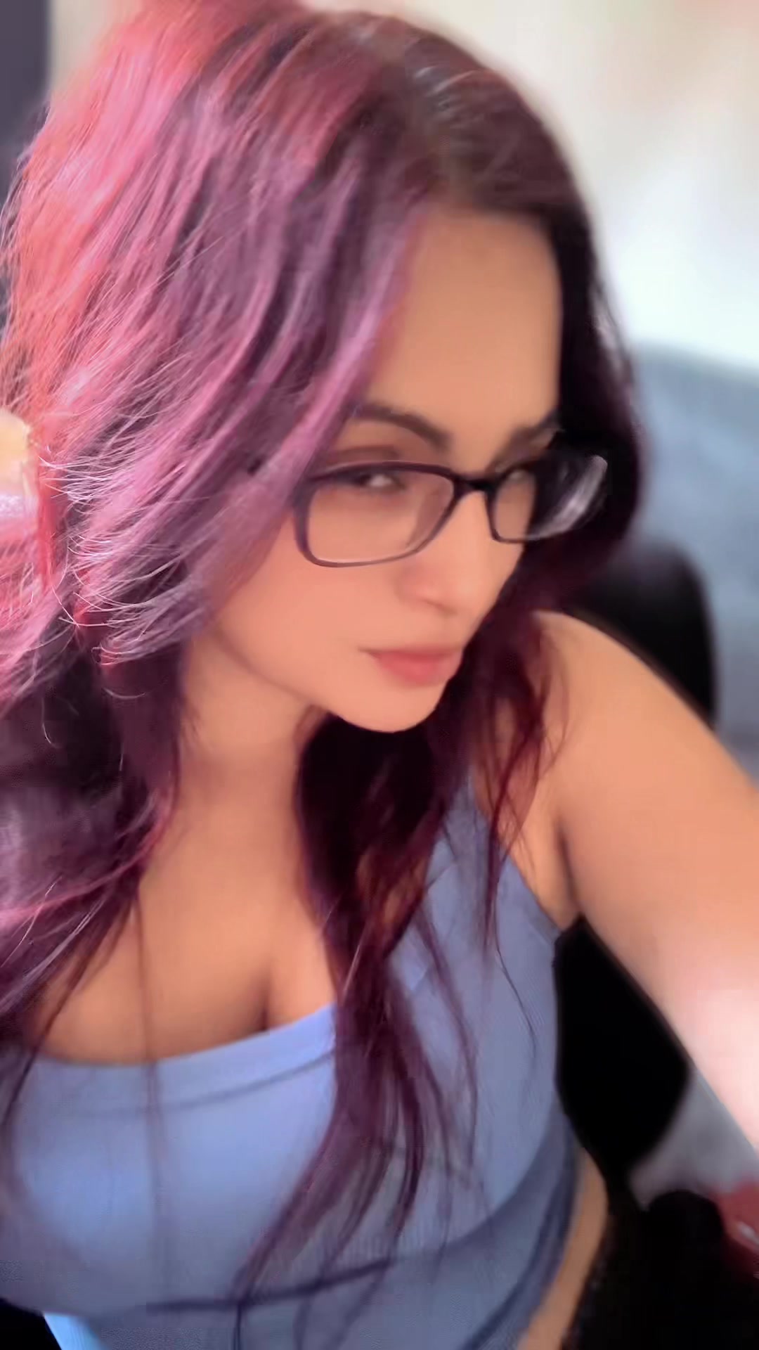 @KittynIza