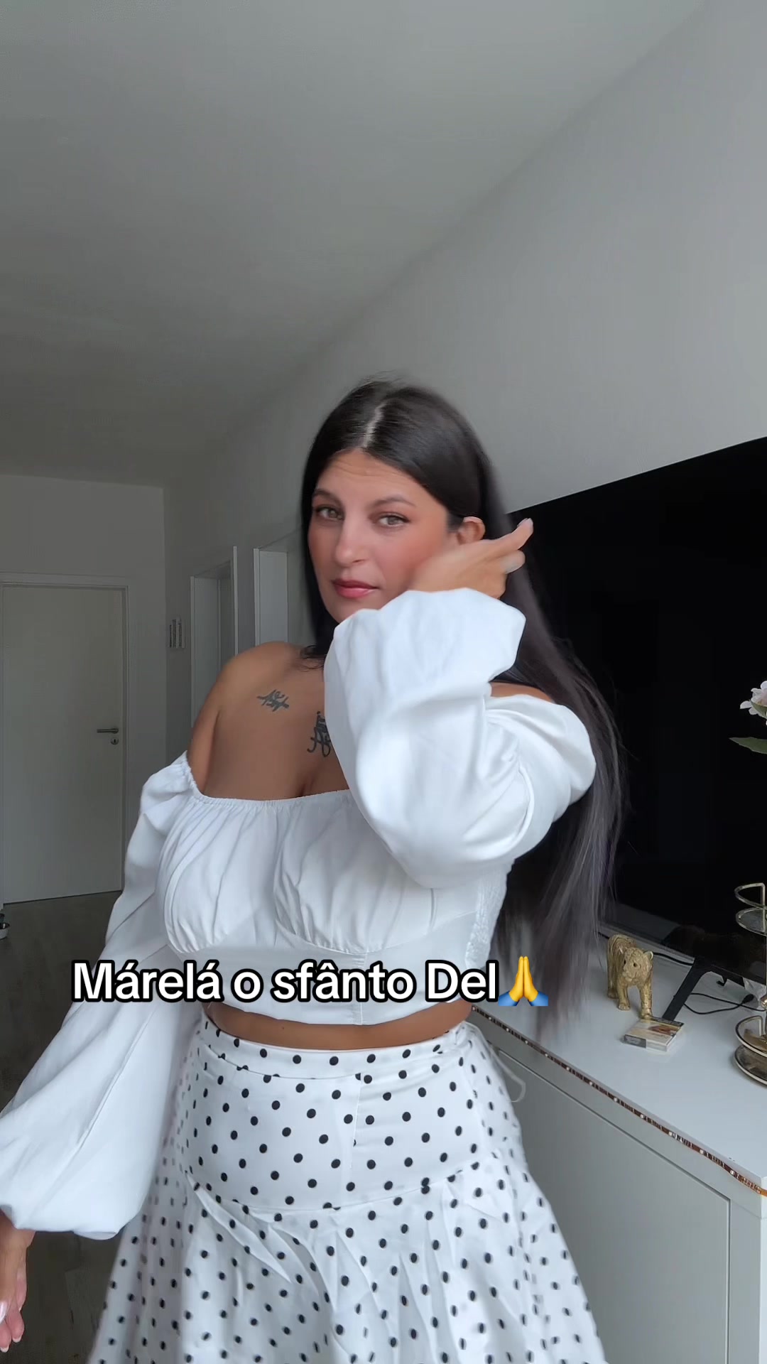 @Angela Lakatos