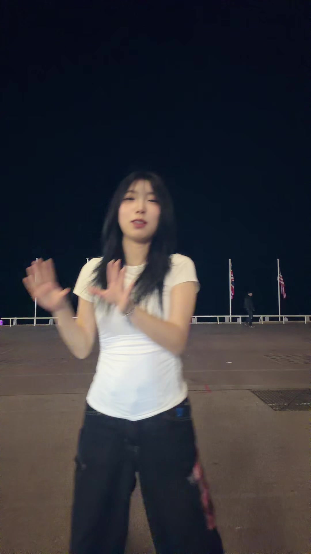 @𝑯𝒂𝒚𝒆𝒐𝒏𝒊