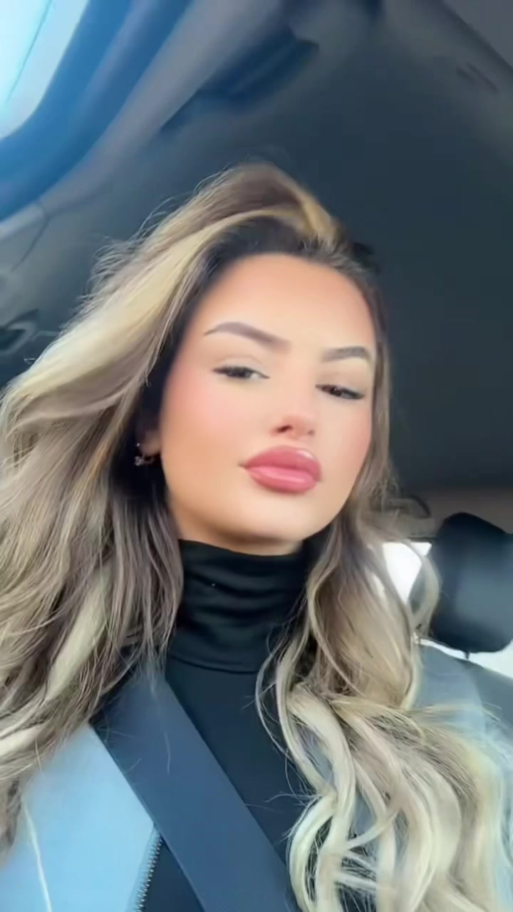 @Elisa