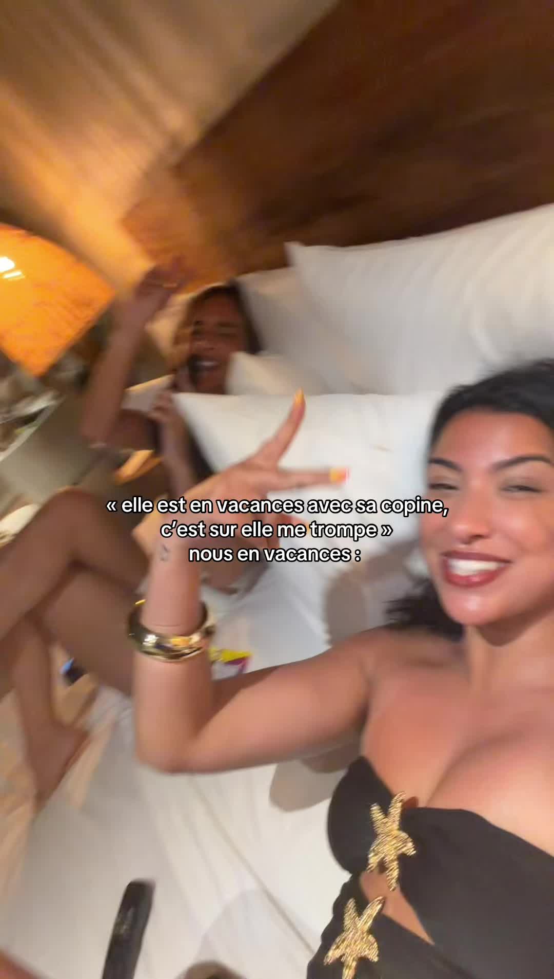 @Nourh&egrave;ne